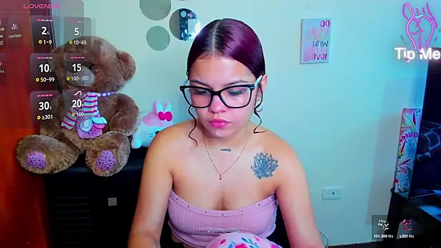 Emma boo online show from 22, 3, 2026