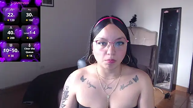 Snapshot of _anne_hot21 chatting on 6, 11, 2025 anne hot21 online show from 6, 11, 2025