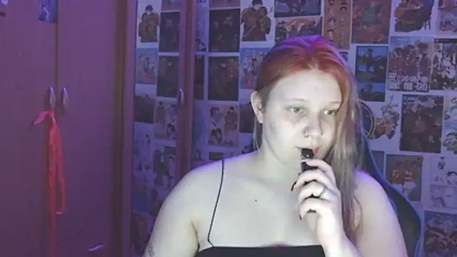Snapshot of FoxPlayXX chatting on 15, 7, 2026 FoxPlayXX online show from 15, 7, 2026