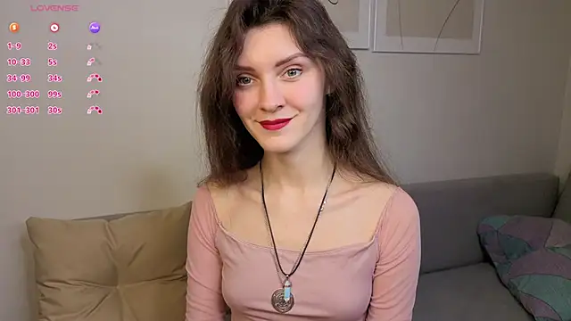 Snapshot of LauraYoungg chatting on 11, 2, 2026 LauraYoungg online show from 11, 2, 2026