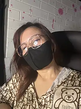Snapshot of gino-sex chatting on 25, 5, 2026 gino-sex online show from 25, 5, 2026
