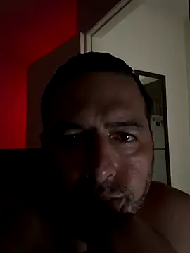 Snapshot of ezrah23 chatting on 4, 11, 2025 ezrah23 online show from 4, 11, 2025