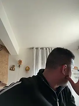 Kekkuzzo22 online show from 15, 3, 2026