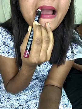 Cuty Pussy1 online show from 13, 11, 2025