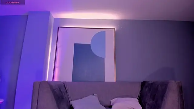 BellaConnorX online show from 20, 4, 2026