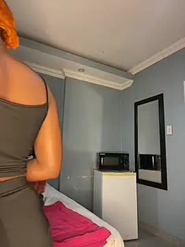 SP1CY MOMMY online show from 5, 7, 2026