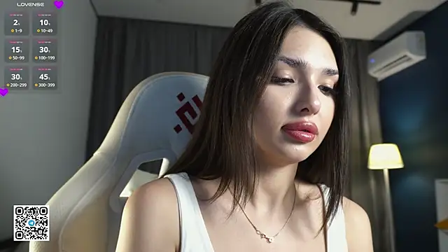 candylolly   online show from 14, 11, 2025