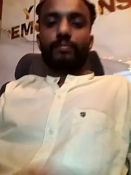 Snapshot of Advance01 chatting on 7, 11, 2025 Advance01 online show from 7, 11, 2025