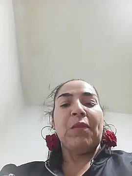 Snapshot of MaryRoze_ chatting on 21, 4, 2026 MaryRoze online show from 21, 4, 2026
