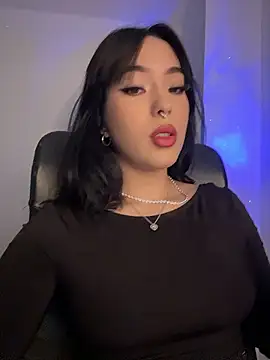 Snapshot of Raven_DeVille chatting on 18, 1, 2026 Raven DeVille online show from 18, 1, 2026