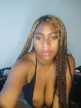 EvonyFoxxx online show from 3, 12, 2025