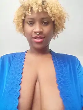 EvonyFoxxx online show from 11, 1, 2026