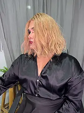 Snapshot of melani_ferraraa_ chatting on 19, 7, 2026 melani ferraraa online show from 19, 7, 2026