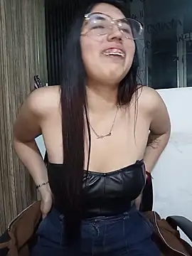 Valk submissive online show from 19, 3, 2026