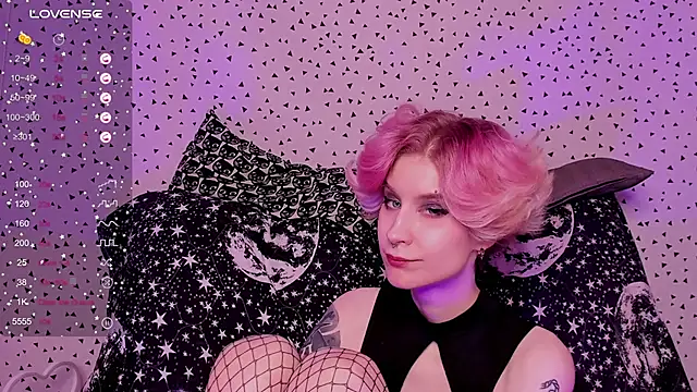 Snapshot of Angel_Julles chatting on 17, 5, 2026 Angel Julles online show from 17, 5, 2026