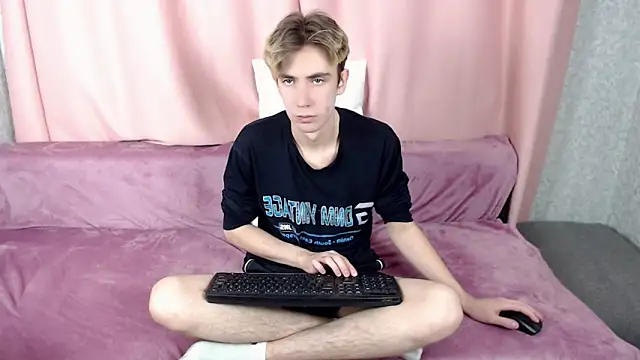 Harvey foster online show from 16, 11, 2025