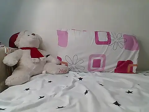 Snapshot of Petite_baby5 chatting on 20, 2, 2026 Petite baby5 online show from 20, 2, 2026