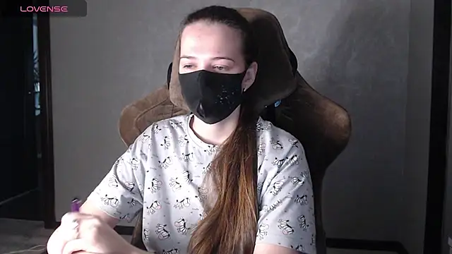 ZlatoslavaLo online show from 26, 11, 2025