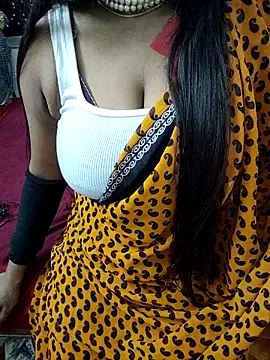 Snapshot of Rithikasangupta chatting on 3, 11, 2025 Rithikasangupta online show from 3, 11, 2025