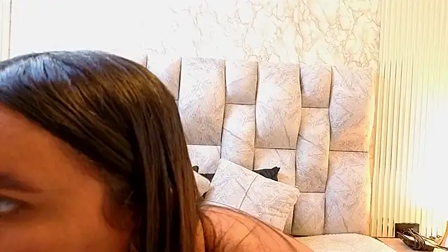 amarahanks1 online show from 25, 11, 2025