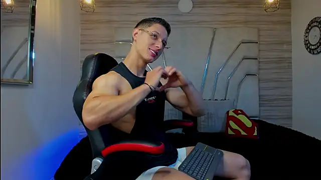 MAXTHOMSON online show from 22, 11, 2025