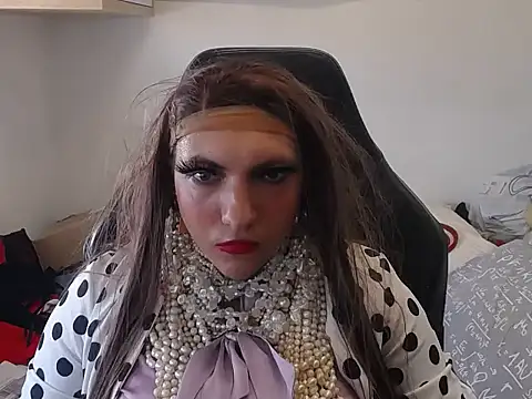Snapshot of VanesaCrossic chatting on 7, 7, 2026 VanesaCrossic online show from 7, 7, 2026