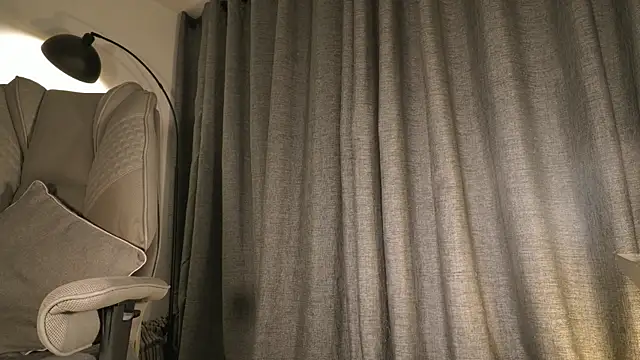 lianewhite online show from 19, 4, 2026