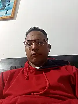 Snapshot of Tonny_Belt chatting on 31, 10, 2025 Tonny Belt online show from 31, 10, 2025