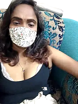 Queen-dhivya online show from 7, 3, 2026