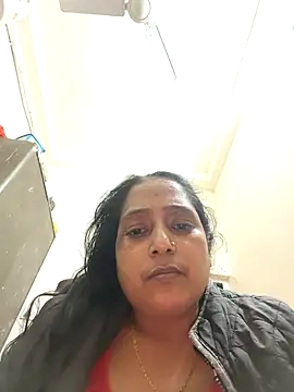 Hot-Sana2 online show from 15, 12, 2025