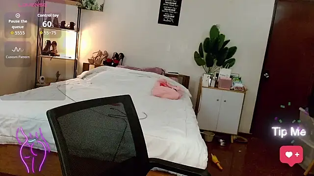 Lolitaloove69 online show from 15, 11, 2025