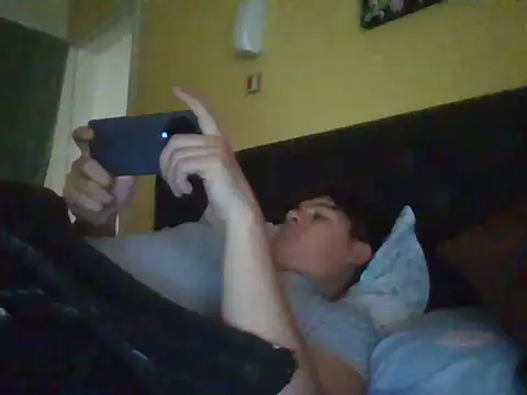 Myboy0020 online show from 7, 11, 2025