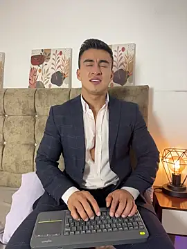 Chris Clarck online show from 7, 1, 2026