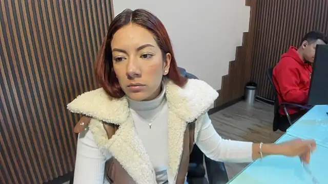 desk desire online show from 6, 1, 2026