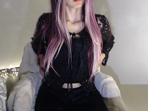 Elyara- online show from 3, 3, 2026