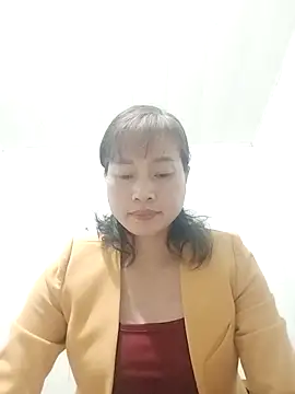 Snapshot of Kiuwi-omao chatting on 9, 11, 2025 Kiuwi-omao online show from 9, 11, 2025