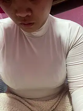 Snapshot of anhanh000 chatting on 3, 11, 2025 anhanh000 online show from 3, 11, 2025