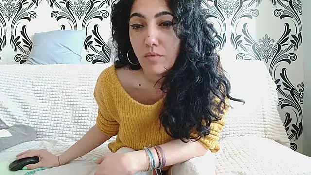 Snapshot of CharmingPearl chatting on 25, 4, 2026 CharmingPearl online show from 25, 4, 2026