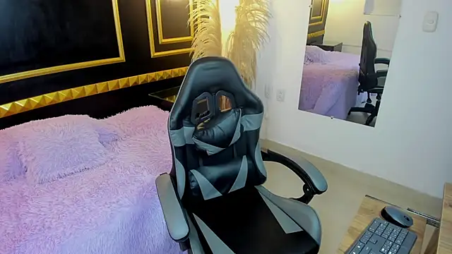 shanel smithh online show from 5, 4, 2026