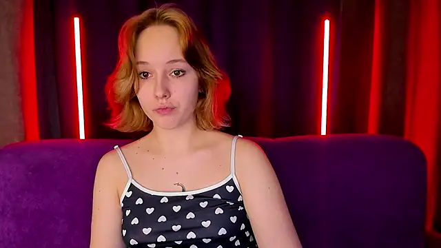 Snapshot of RikkiChoco chatting on 5, 2, 2026 RikkiChoco online show from 5, 2, 2026