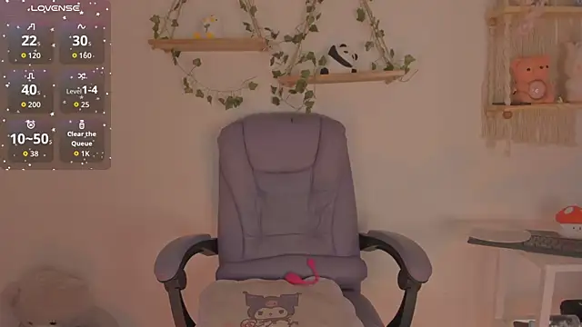 bergmanamii online show from 4, 12, 2025