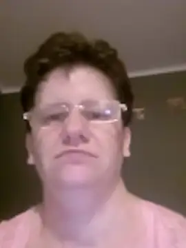 Snapshot of Iwona1989 chatting on 8, 11, 2025 Iwona1989 online show from 8, 11, 2025