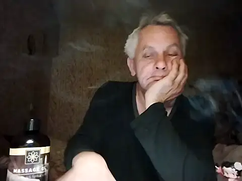 Snapshot of Naturi6 chatting on 6, 5, 2026 Naturi6 online show from 6, 5, 2026