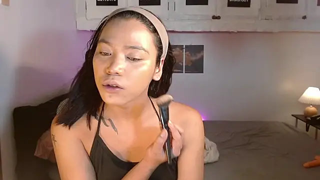 Snapshot of CassieXValeriee chatting on 10, 6, 2026 CassieXValeriee online show from 10, 6, 2026