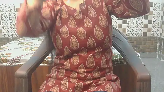 Sneha lovely01 online show from 31, 5, 2026