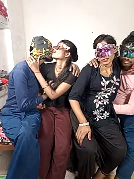 Real-Family online show from 2, 12, 2025