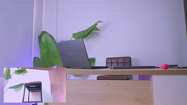 Snapshot of nylonisabella chatting on 1, 3, 2026 nylonisabella online show from 1, 3, 2026