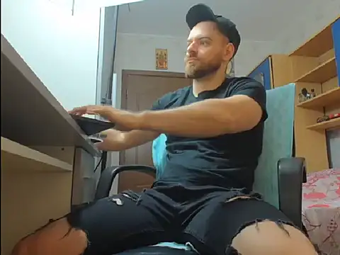 Ryanstone  online show from 15, 12, 2025