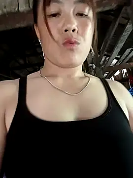 Snapshot of Sara_pusyy chatting on 6, 4, 2026 Sara pusyy online show from 6, 4, 2026