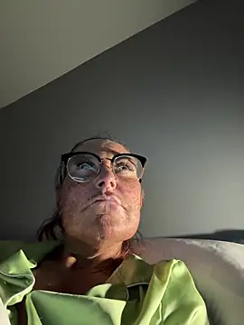 Snapshot of Angel-LinaX chatting on 9, 2, 2026 Angel-LinaX online show from 9, 2, 2026